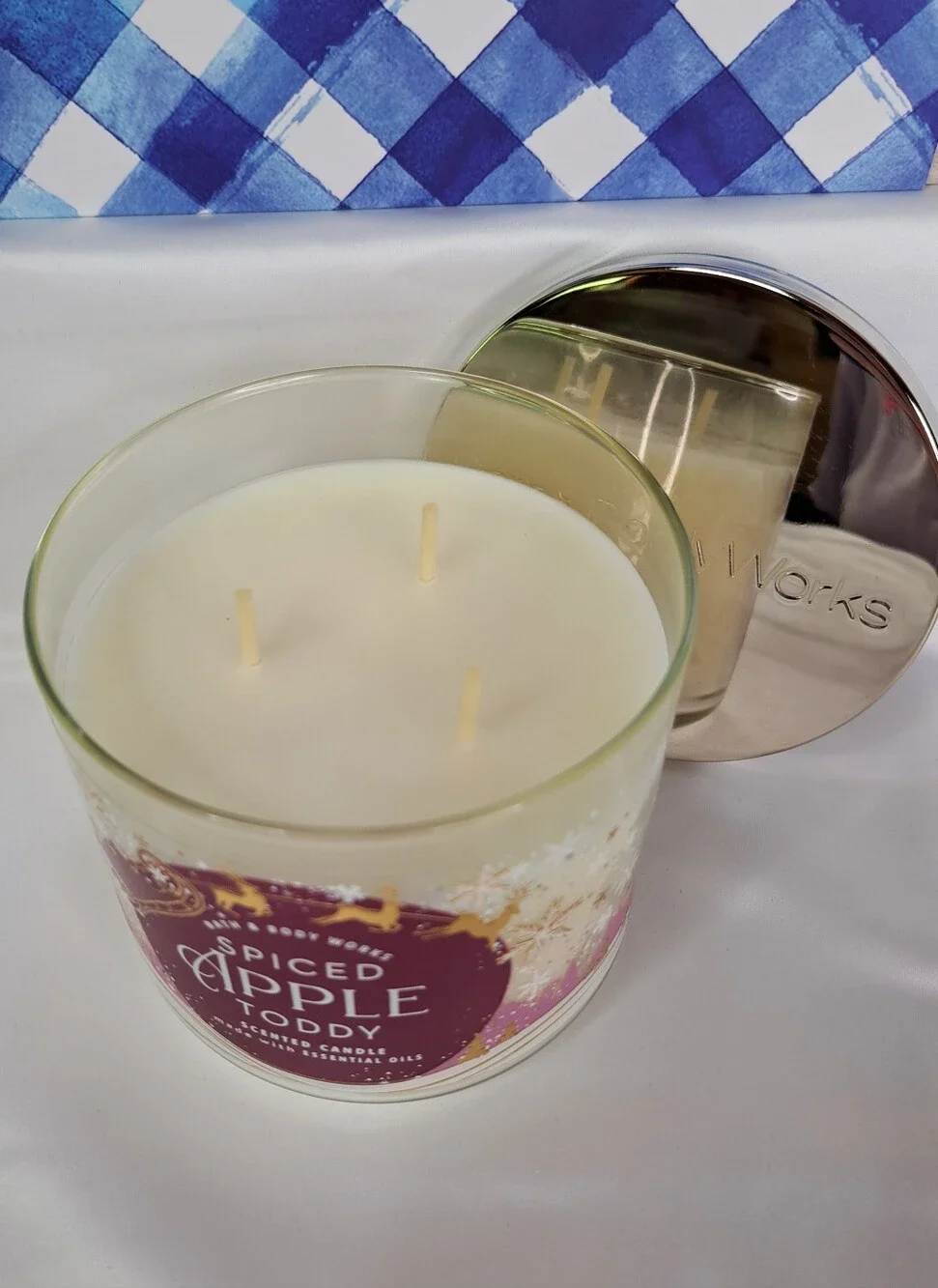Bath & Body Works 'SPICED APPLE TODDY' Scented 3-Wick Candle in Luminous Wrap - Picture 12 of 14